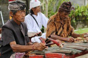 Read more about the article Local Customs: Embracing Balinese Culture and Etiquette